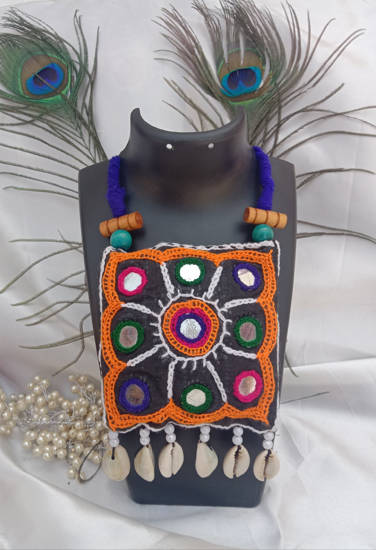 KUTCHI WORK JEWELLERY